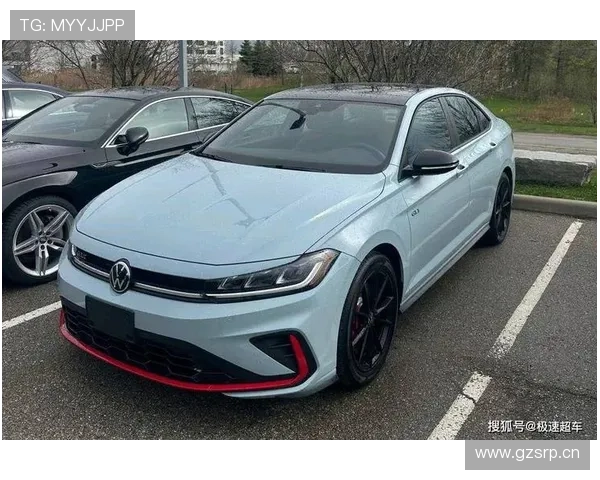 2.0T高功率+6速手动,大众新款Jetta GLI实车亮相,战斗范十足